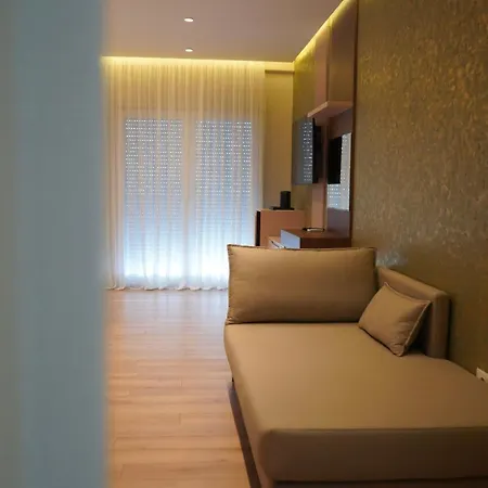 Hotel Eizhen Center Vlore