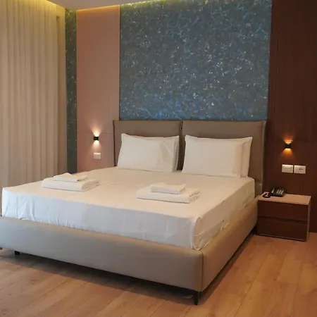 Hotel Eizhen Center
