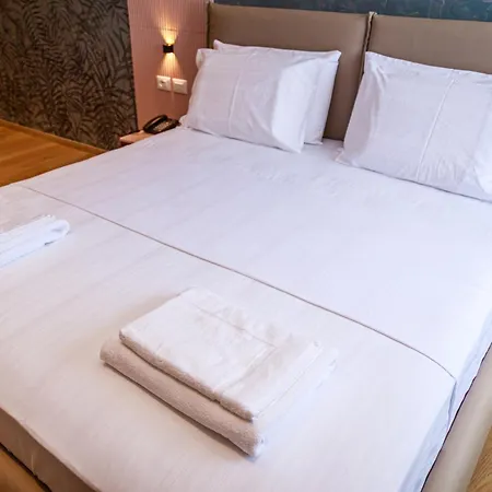 Solis Giselle Hotel *