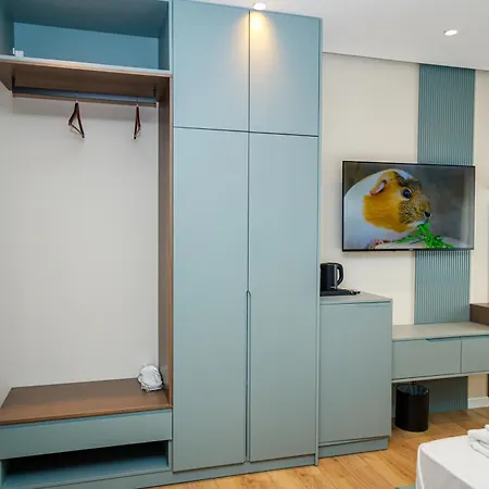 Solis Giselle Hotel Wlora