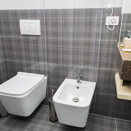 Solis Giselle * Vlorë