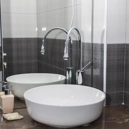 Solis Giselle Ξενοδοχείο Vlorë